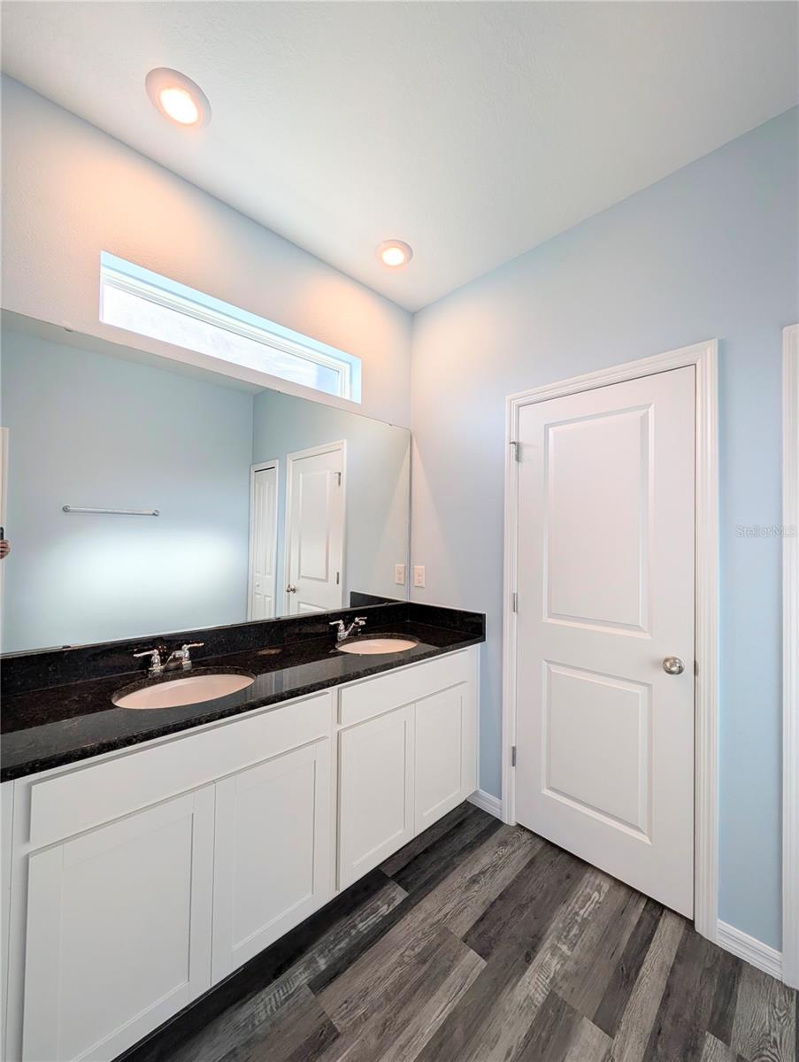 5763 Bungalow Grove Ct Property Photo 19