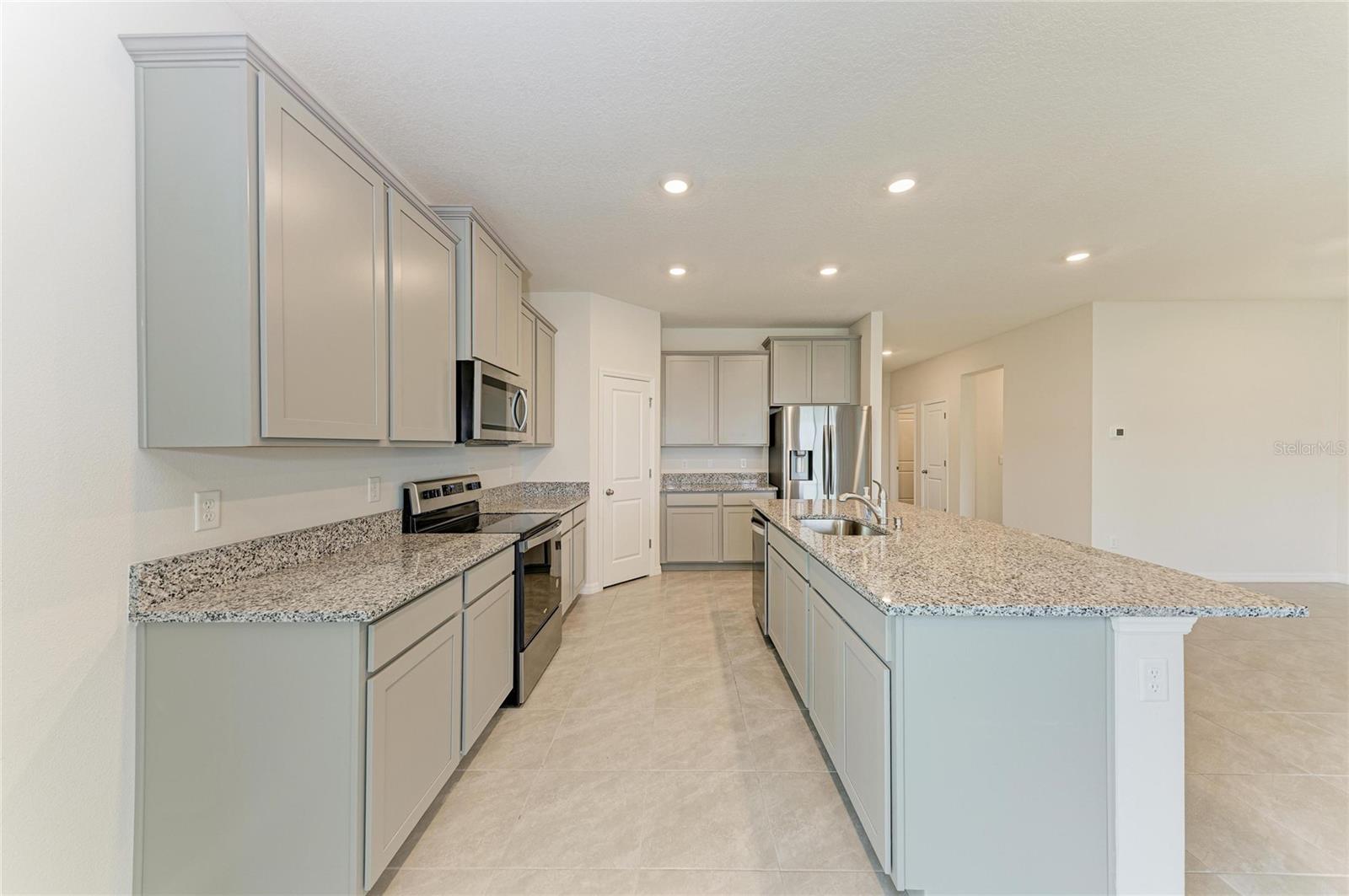 12432 Dora Trl Property Photo 10