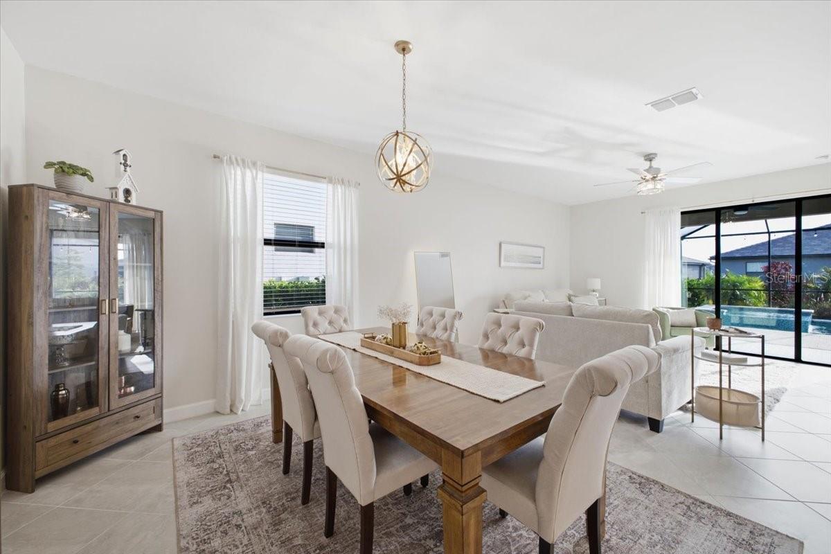 5250 Coral Reef Way Property Photo 8