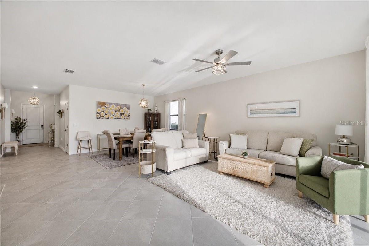 5250 Coral Reef Way Property Photo 12