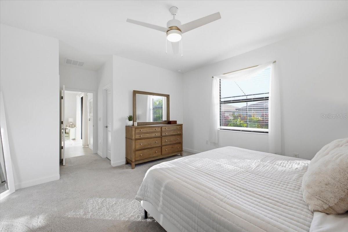 5250 Coral Reef Way Property Photo 14