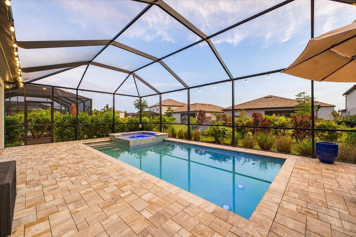5250 Coral Reef Way Property Photo 34