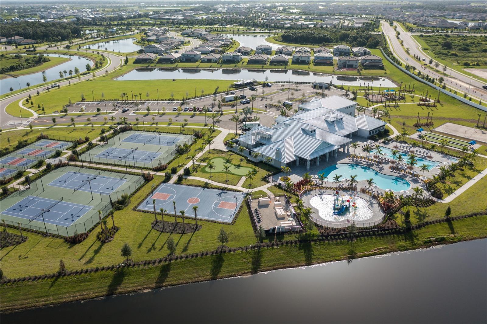 5250 Coral Reef Way Property Photo 40