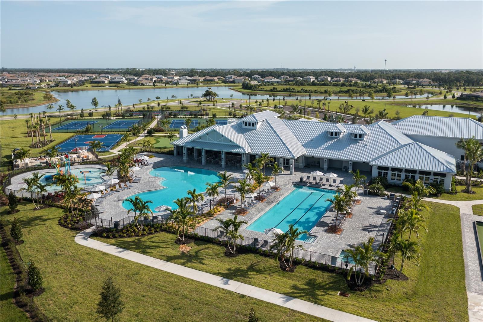 5250 Coral Reef Way Property Photo 55