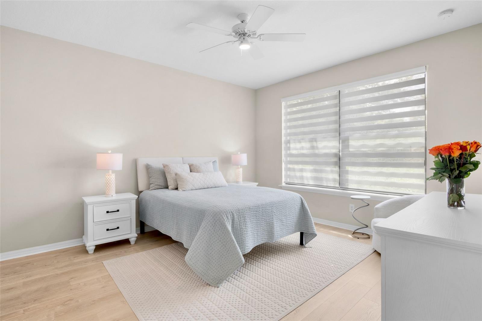 5425 Cicerone St #103 Property Photo 16