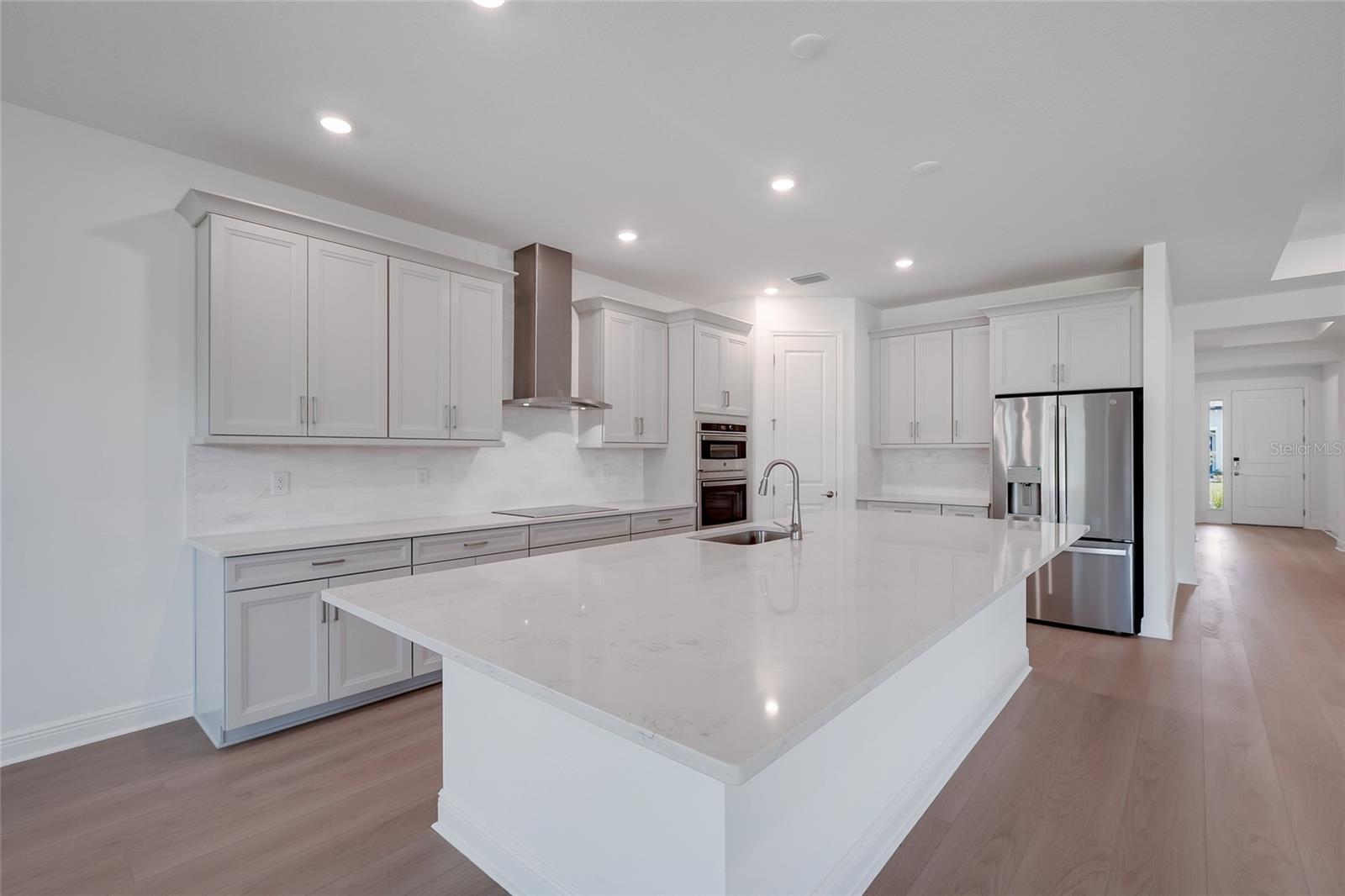 3673 142nd Ter E Property Photo 9