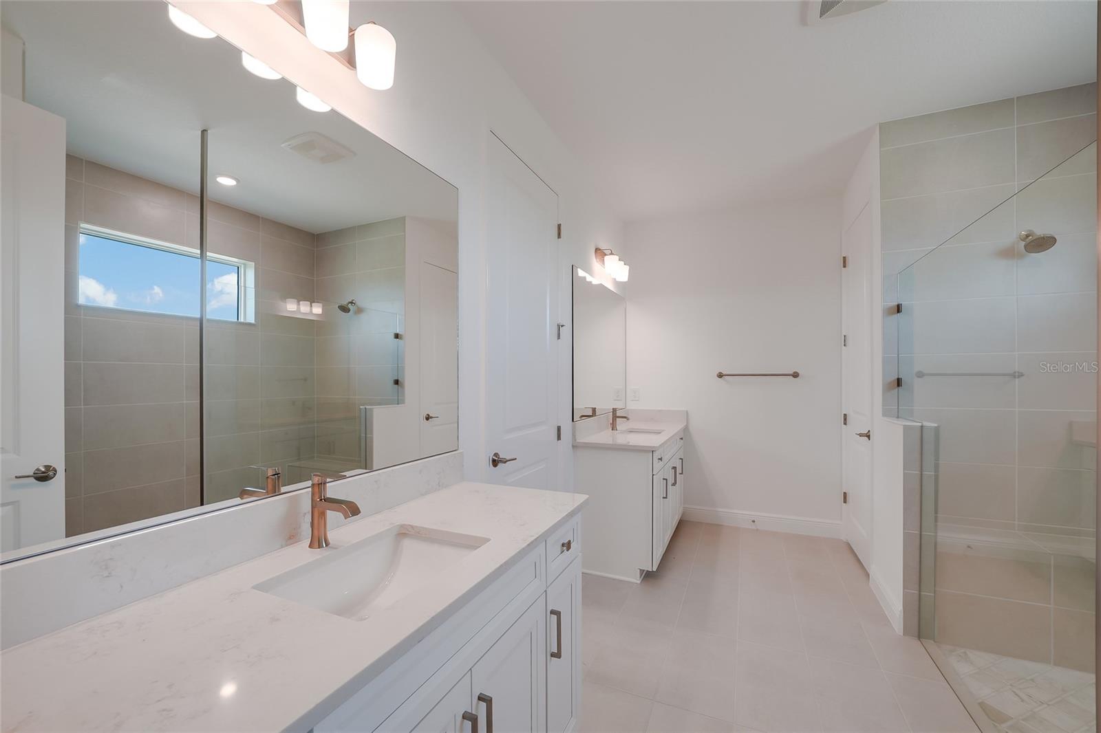 3673 142nd Ter E Property Photo 17