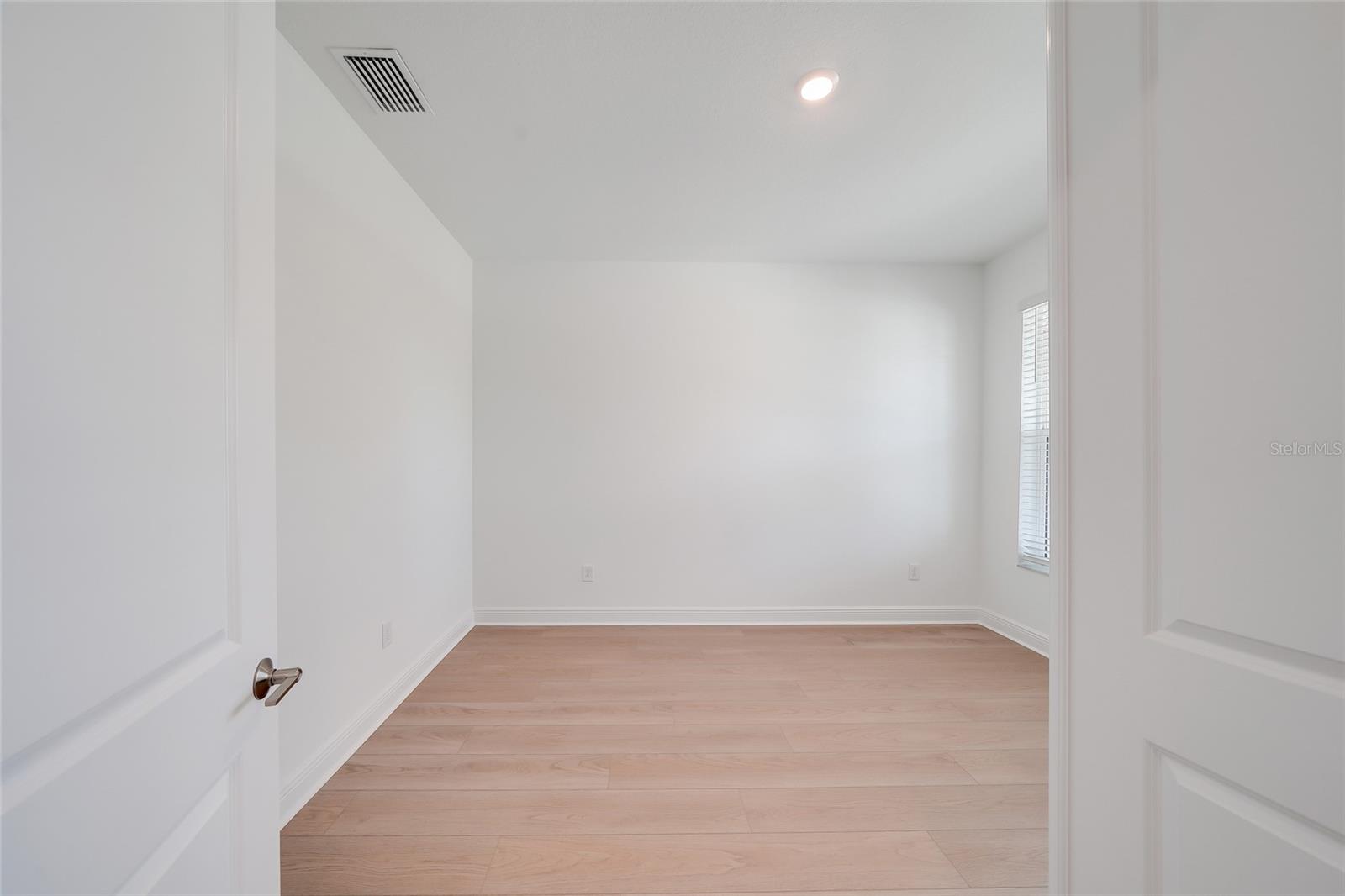 3673 142nd Ter E Property Photo 21