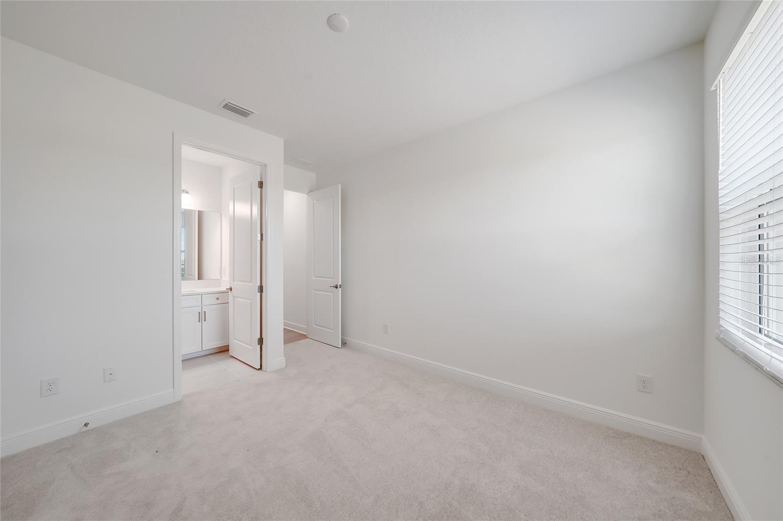 3673 142nd Ter E Property Photo 26