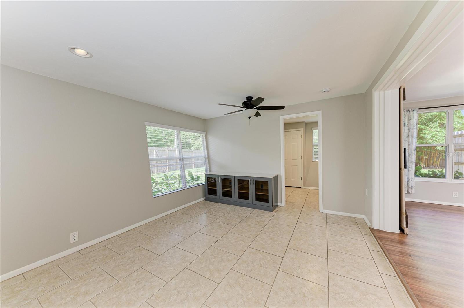 3138 Williamsburg St Property Photo 34
