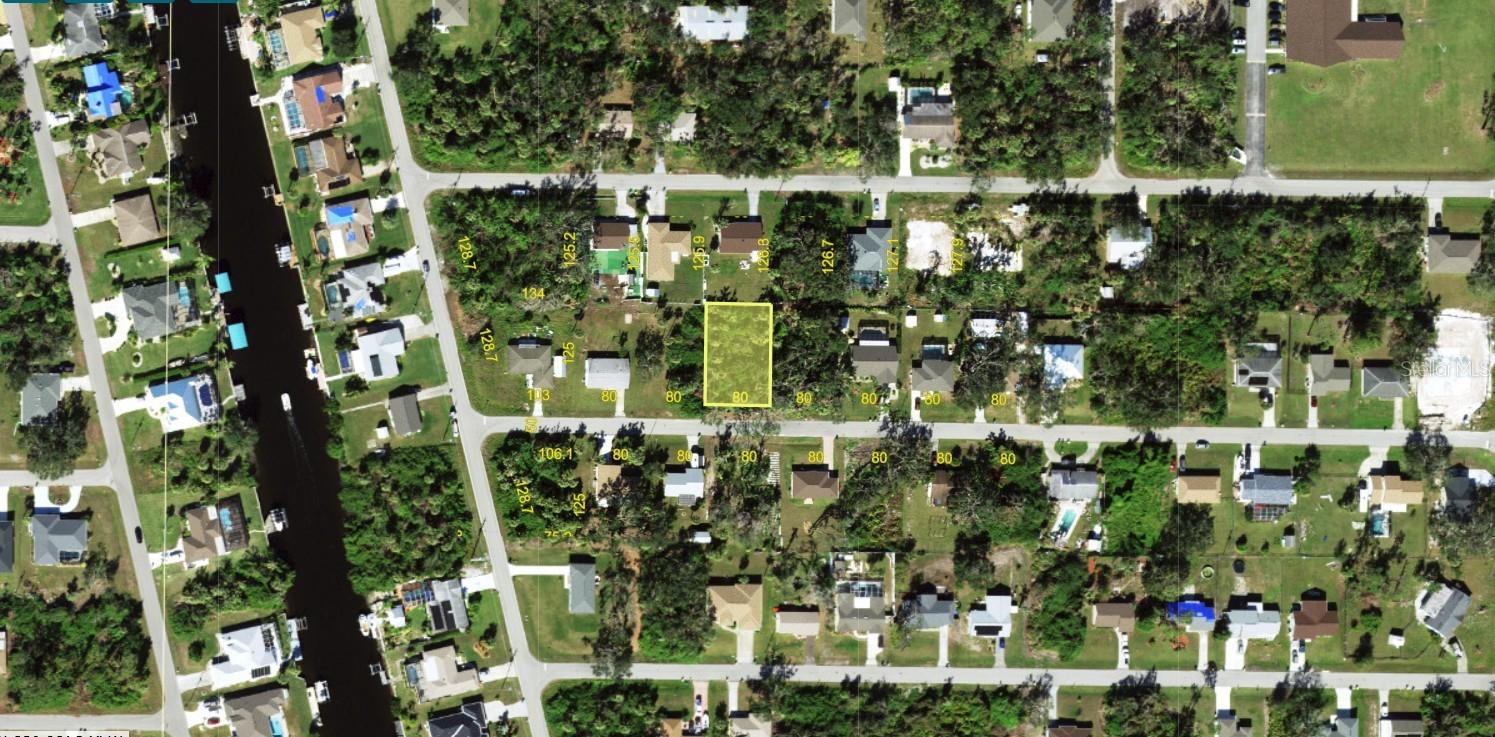 1172 Barbour St Property Photo 2