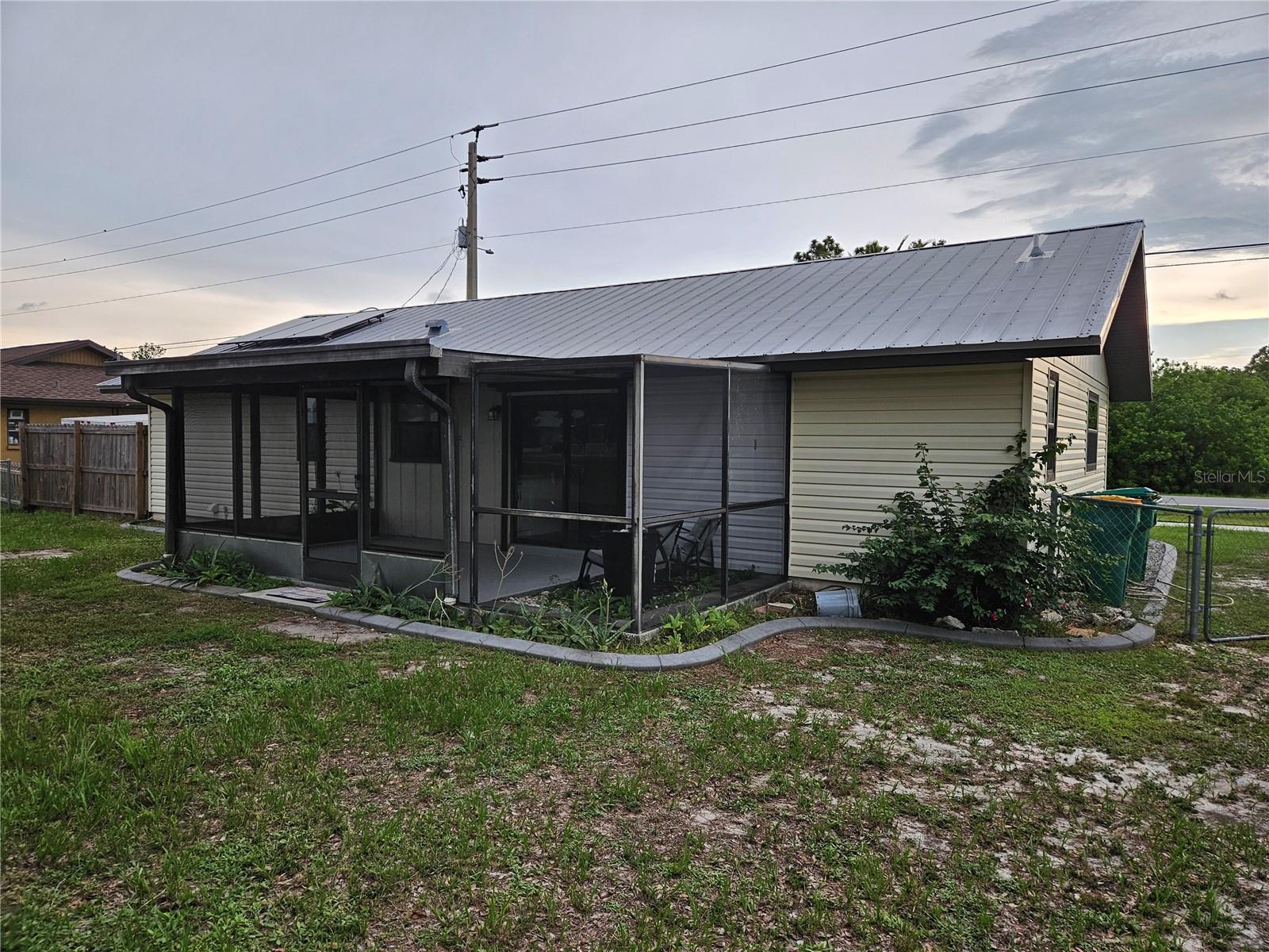 6270 Spinnaker Blvd Property Photo 5