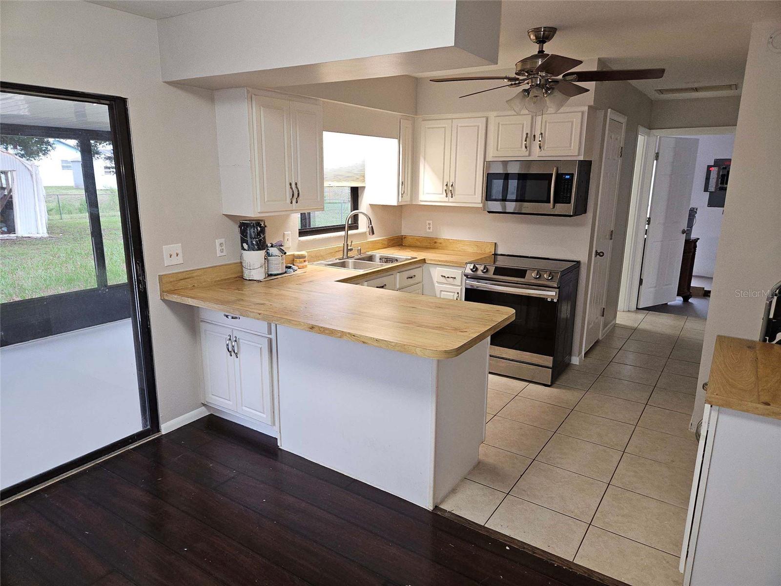 6270 Spinnaker Blvd Property Photo 11