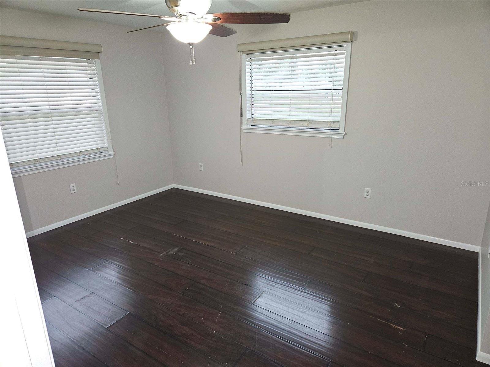 6270 Spinnaker Blvd Property Photo 17
