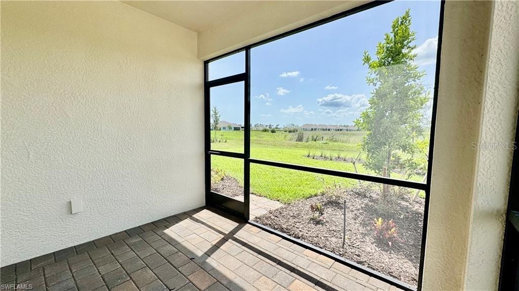 17710 Shade Tree Loop Property Photo 25