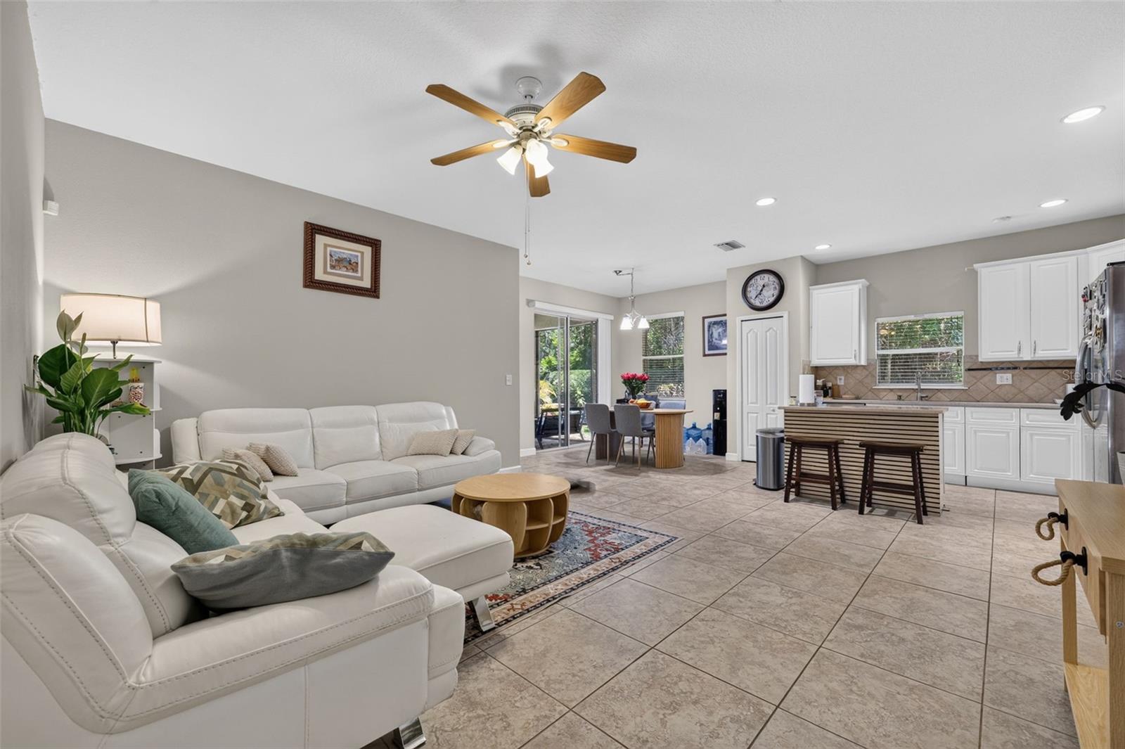5512 Mang Pl Property Photo 7