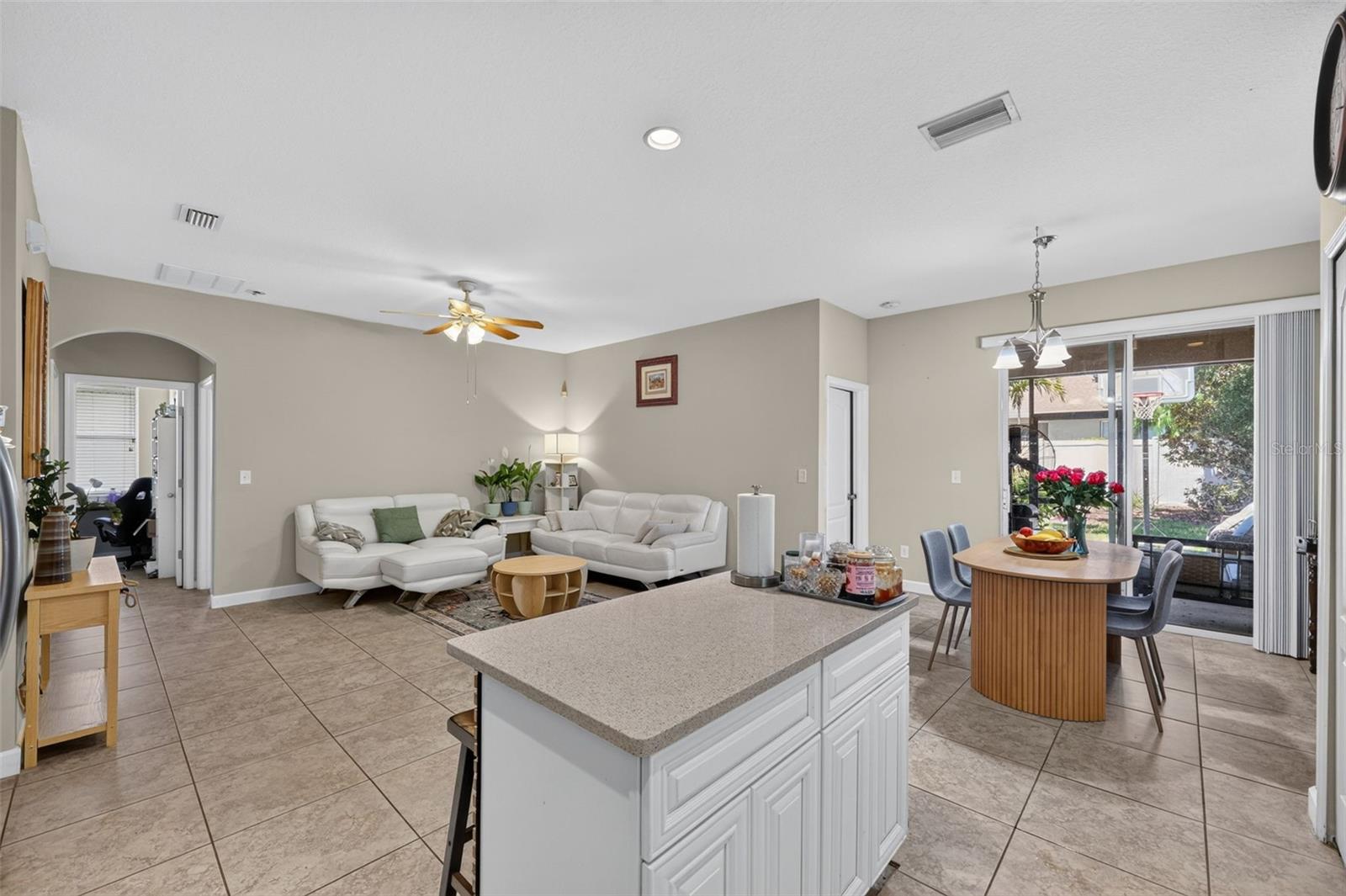 5512 Mang Pl Property Photo 10