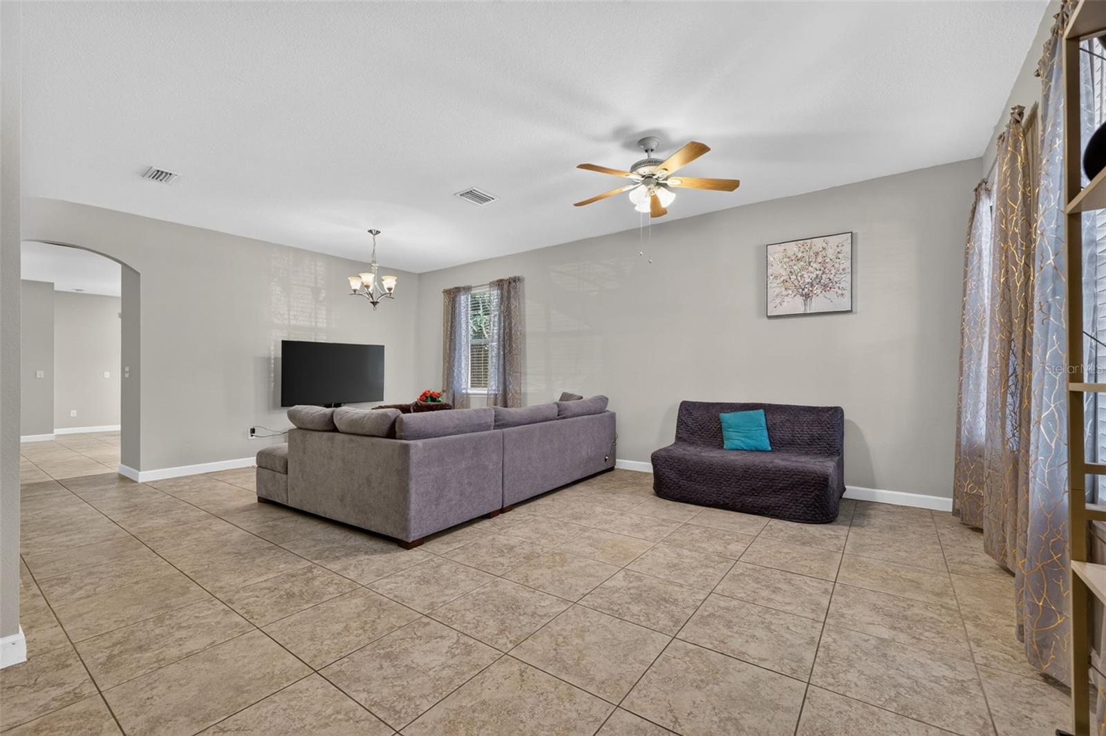 5512 Mang Pl Property Photo 13