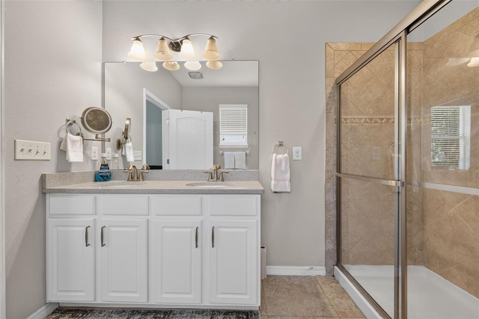 5512 Mang Pl Property Photo 22