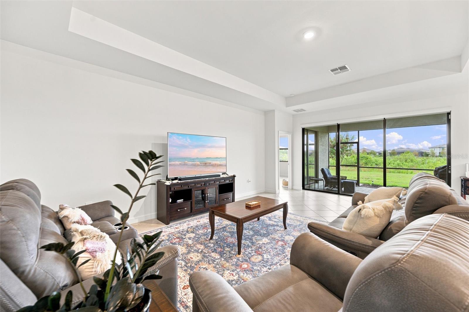 15335 Serene Shores Loop Property Photo 19