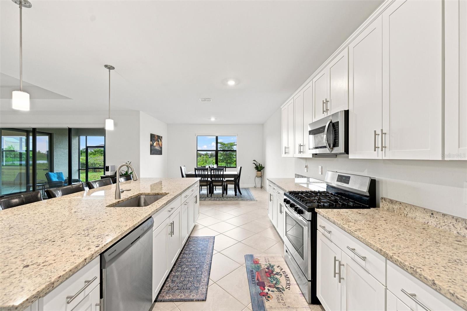 15335 Serene Shores Loop Property Photo 29
