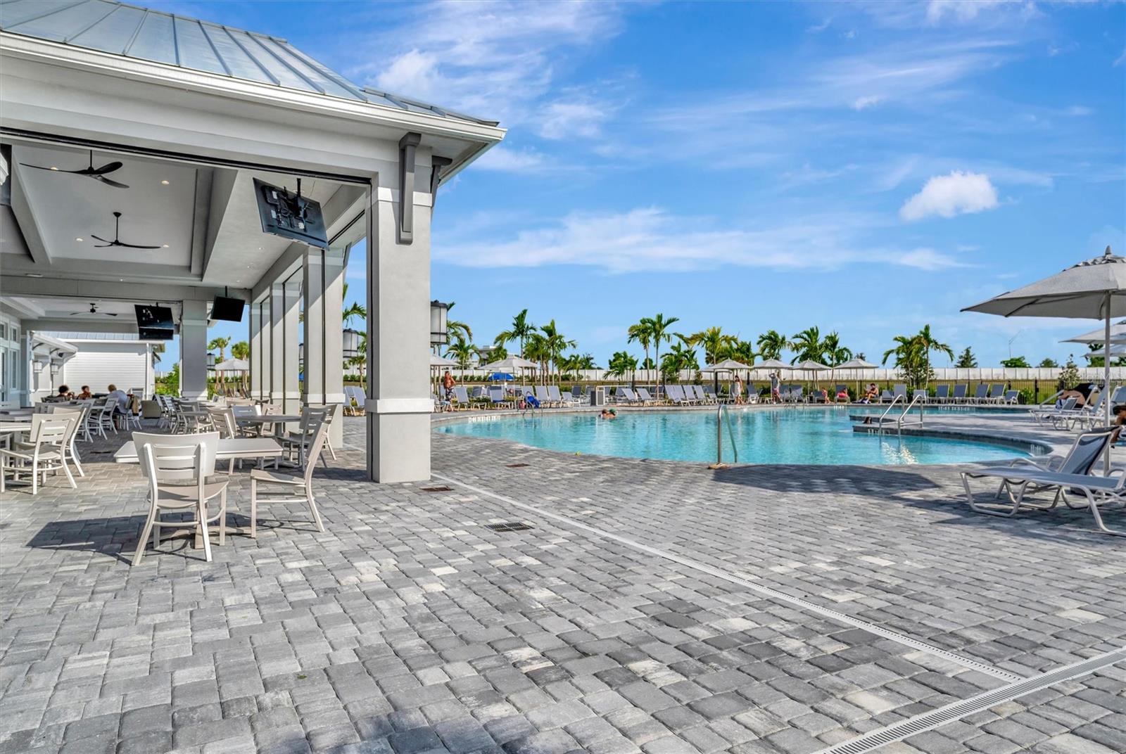 15335 Serene Shores Loop Property Photo 73