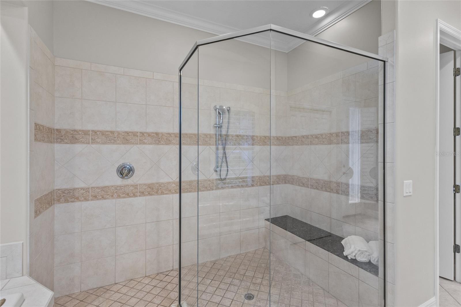 7808 Derby Ct Property Photo 28