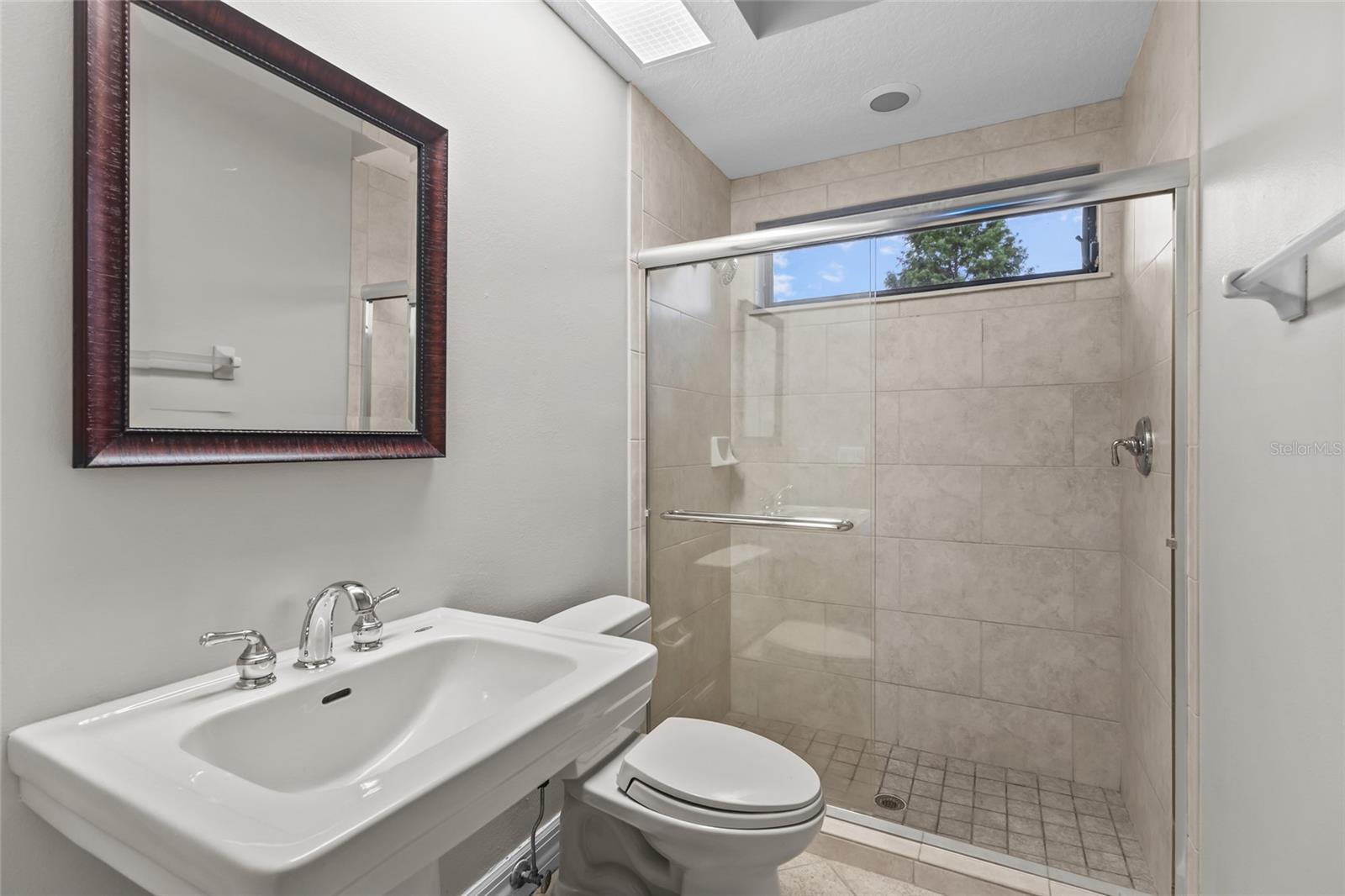 7808 Derby Ct Property Photo 32