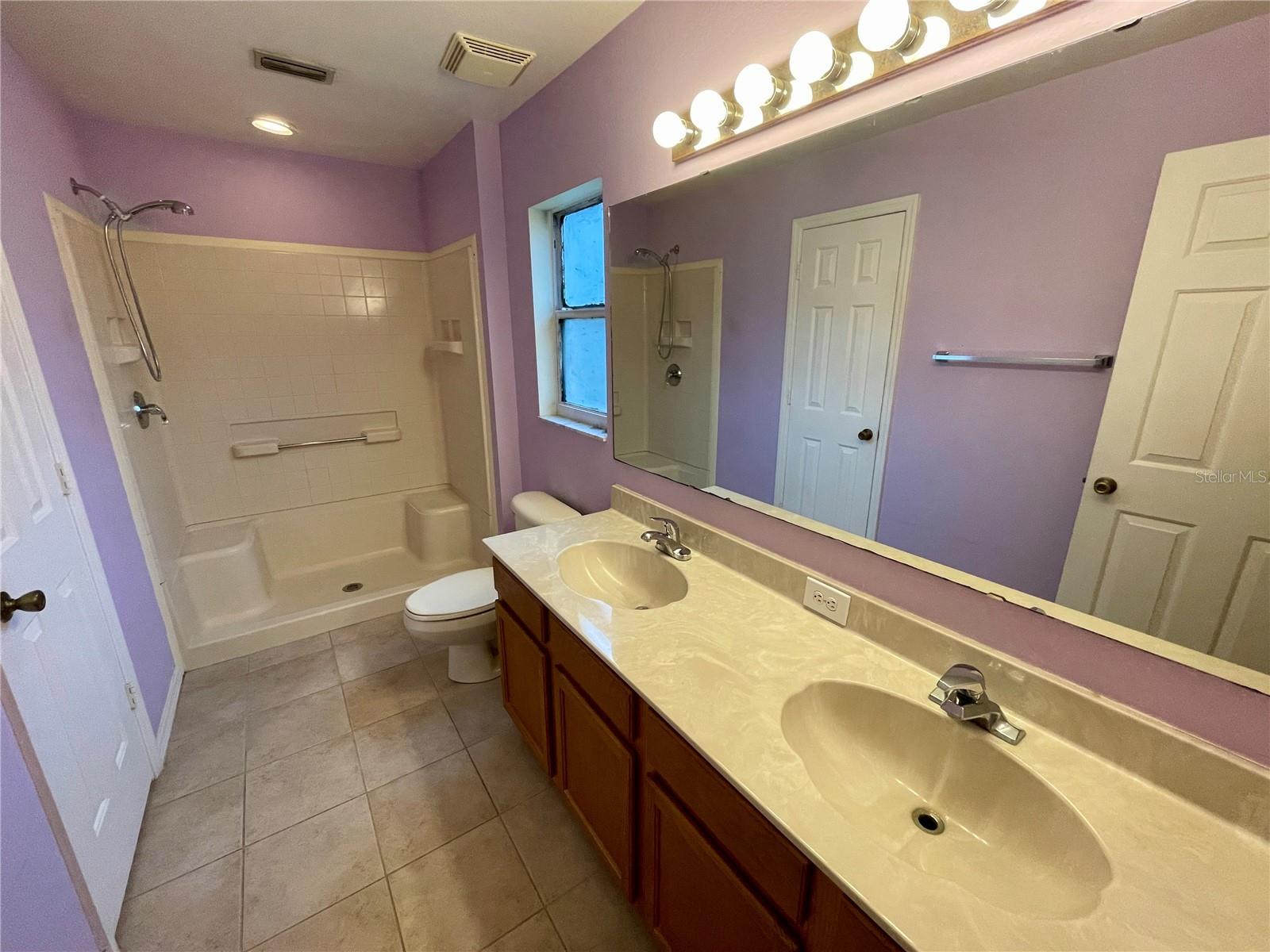 12119 Warwick Cir Property Photo 15