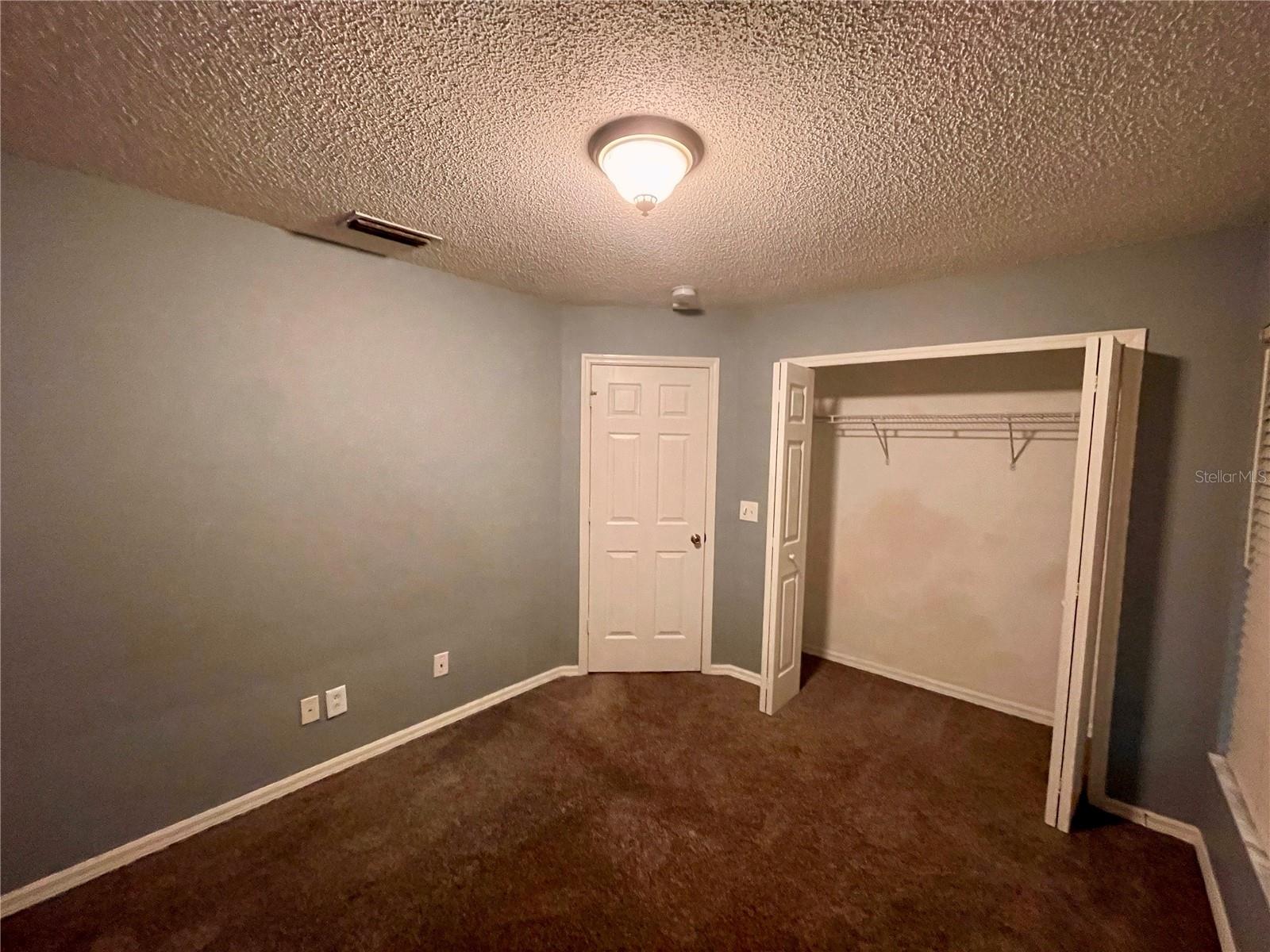 12119 Warwick Cir Property Photo 20