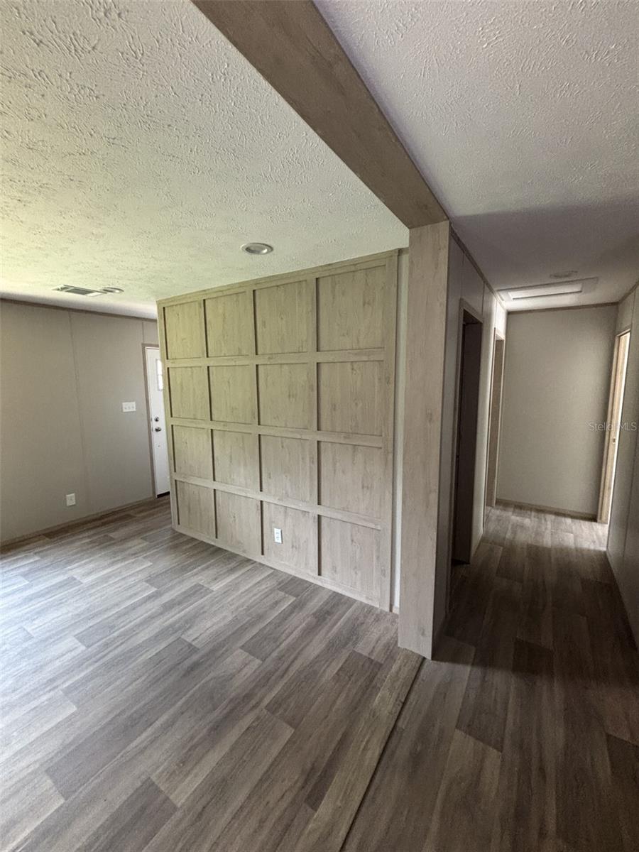 175 Smith St Property Photo 4