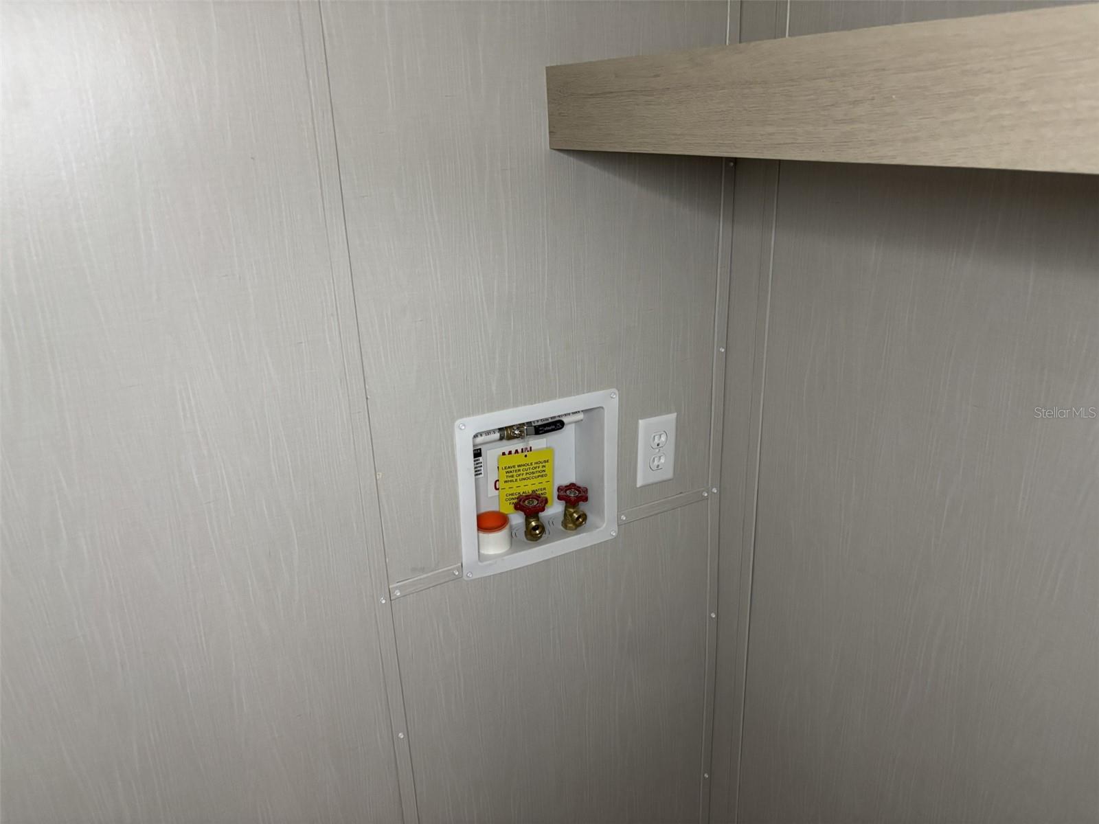 175 Smith St Property Photo 24