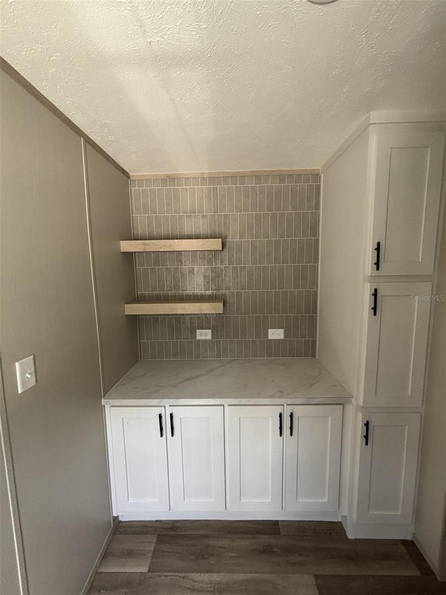175 Smith St Property Photo 27