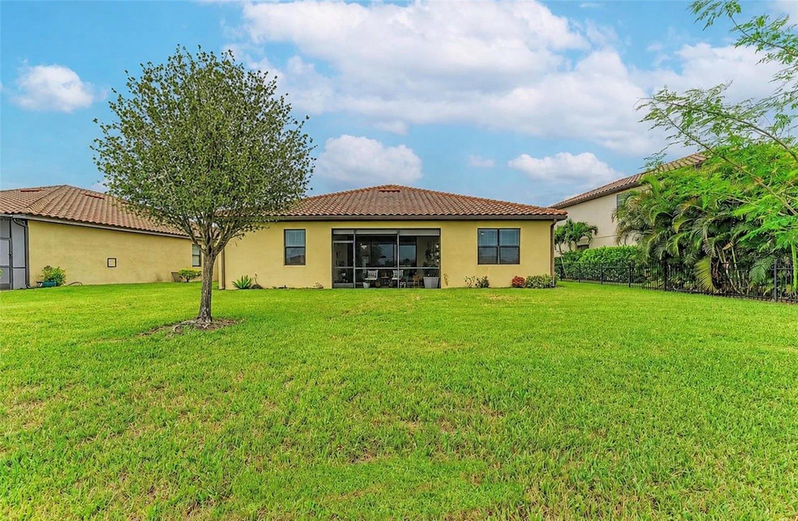 3512 Savanna Palms Ct Property Photo 33