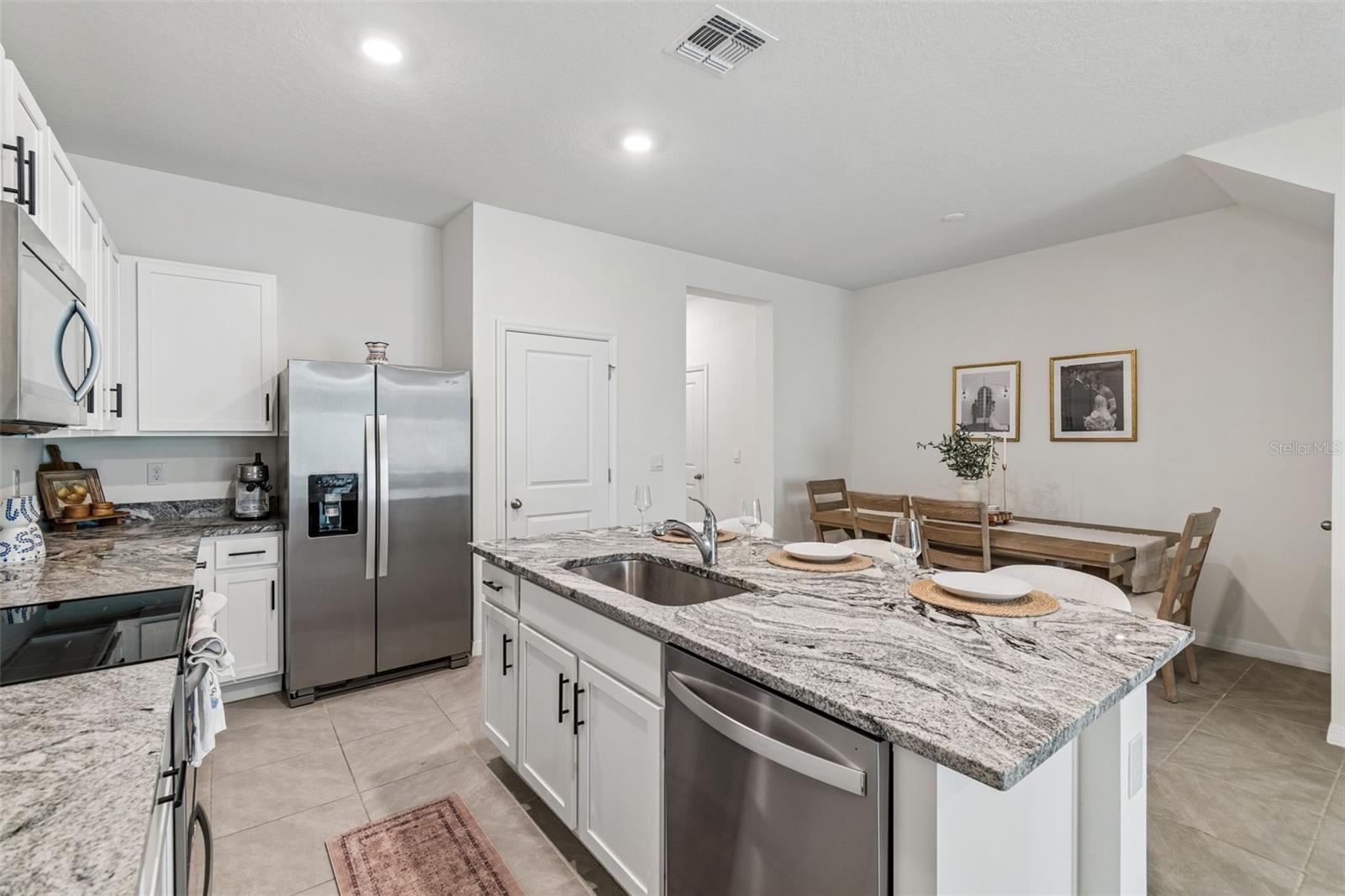 17245 Amber Aspen Way Property Photo 13