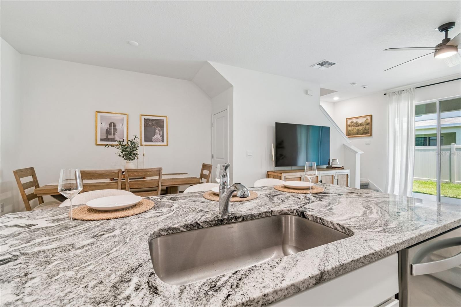 17245 Amber Aspen Way Property Photo 15