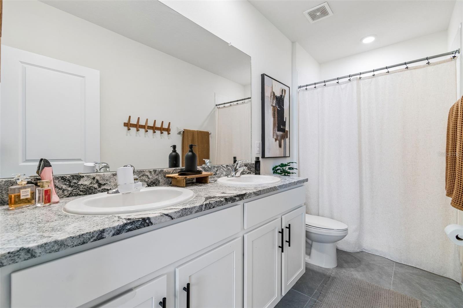 17245 Amber Aspen Way Property Photo 23