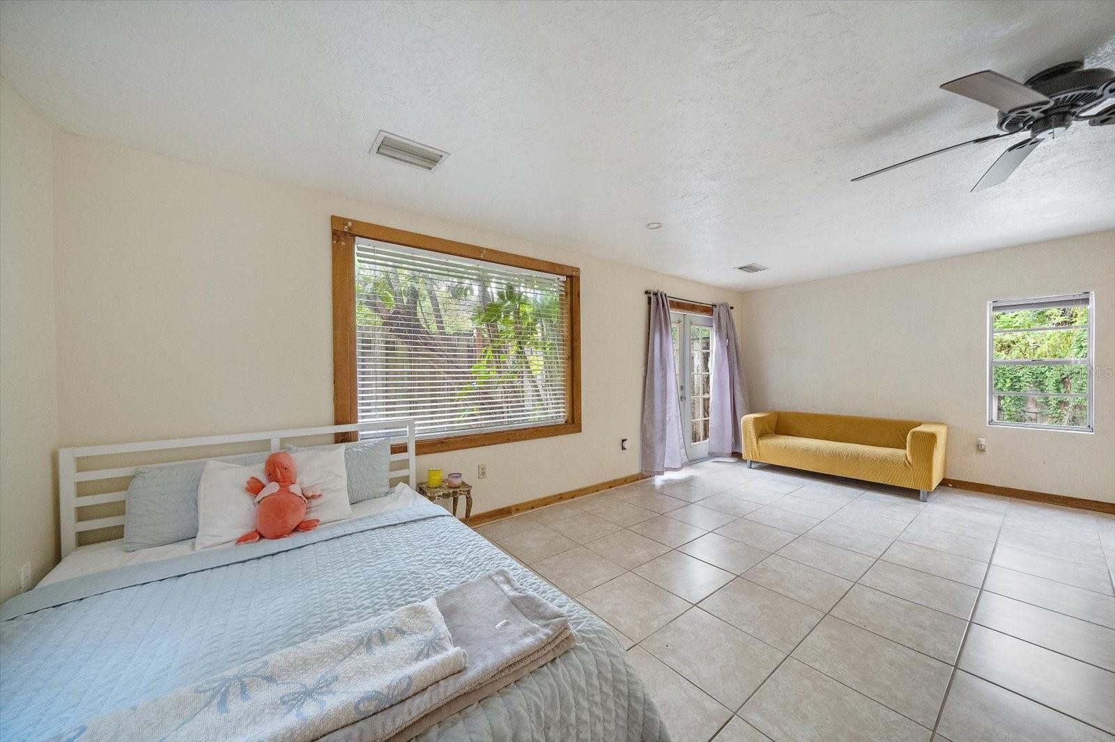 4102 Royal Palm Ave Property Photo 17