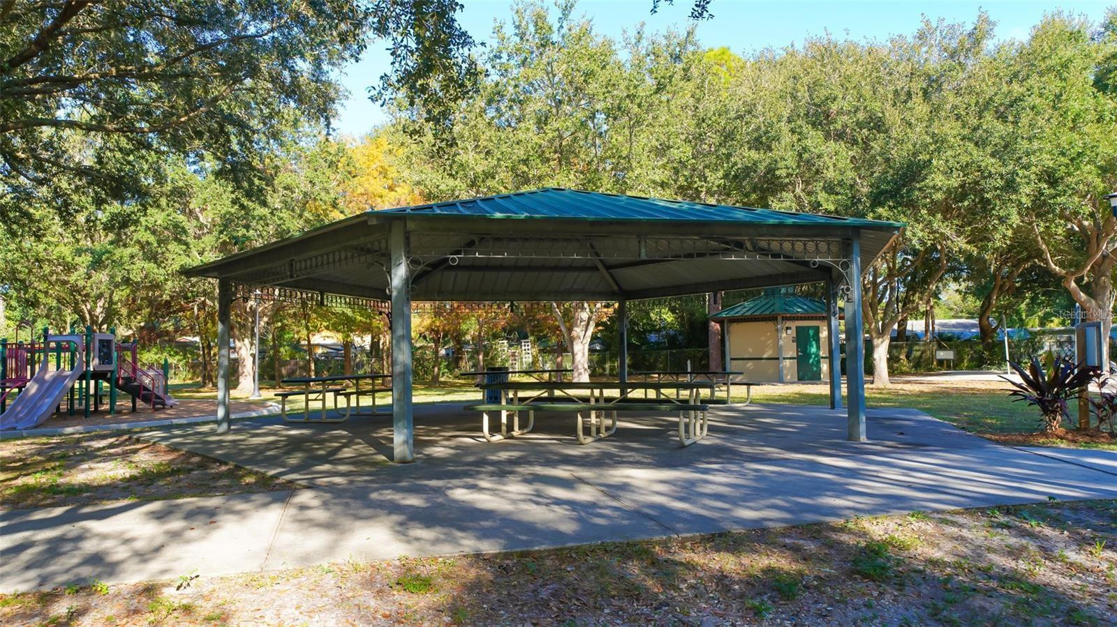 4102 Royal Palm Ave Property Photo 41
