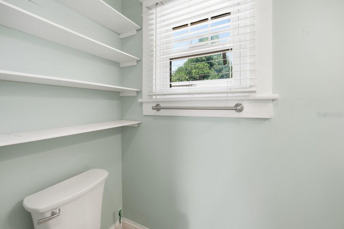 2048 5th St Property Photo 18