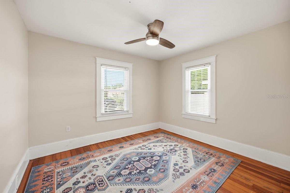 2048 5th St Property Photo 22