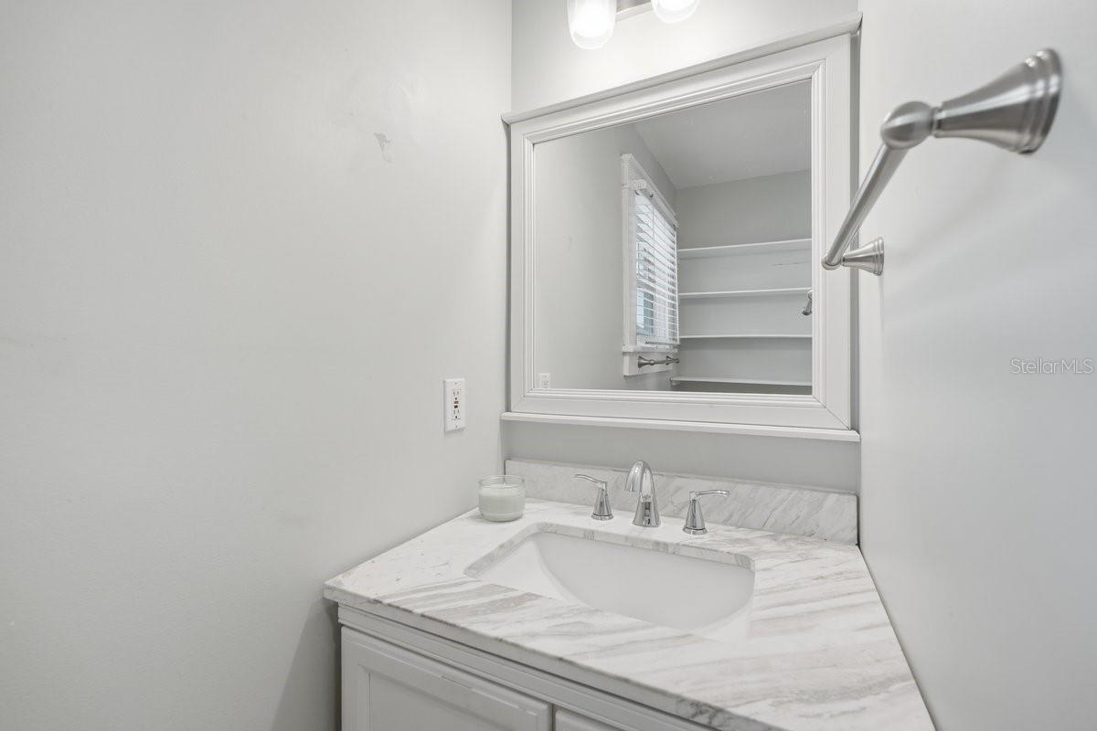 2048 5th St Property Photo 24