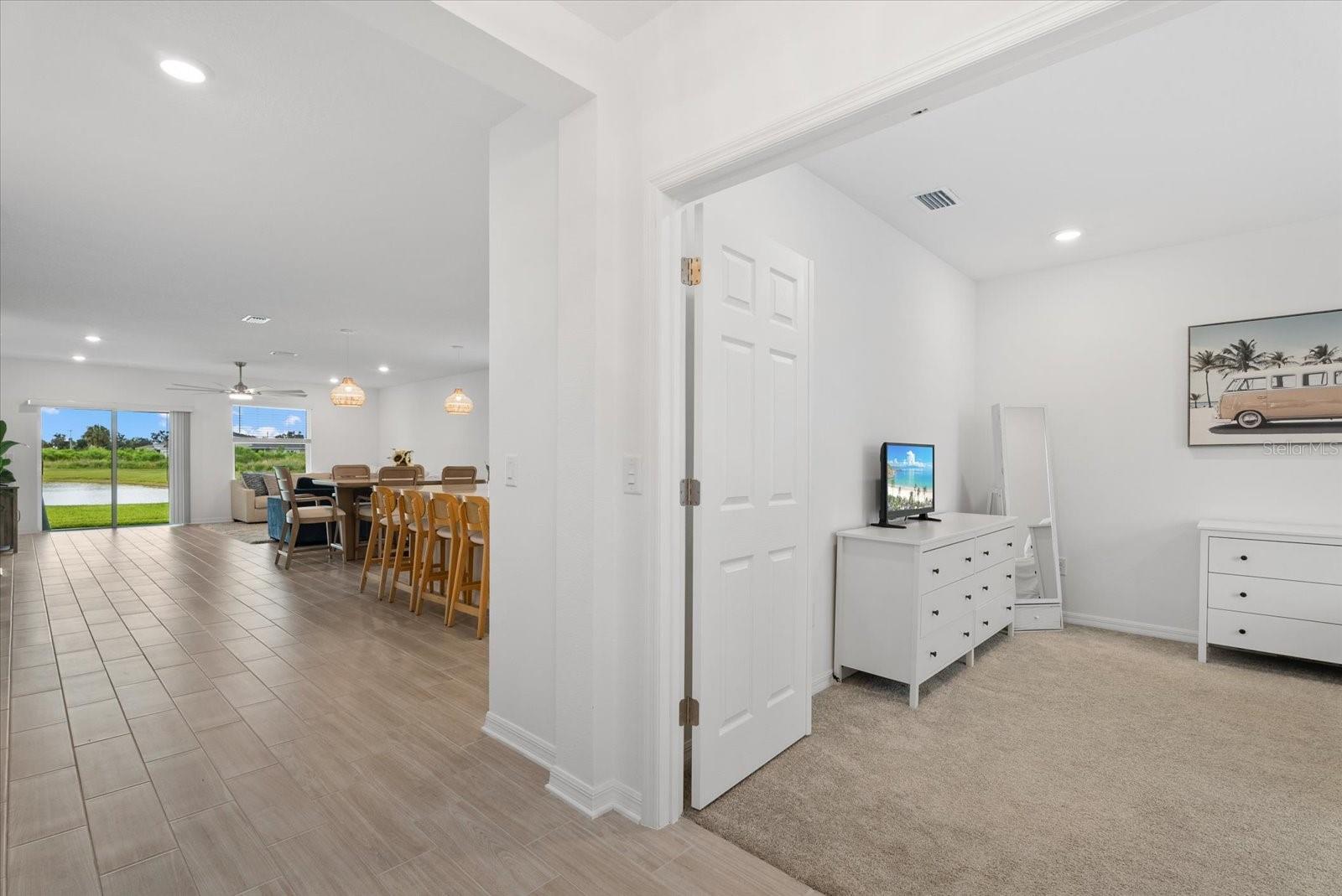 10032 Last Light Gln Property Photo 3