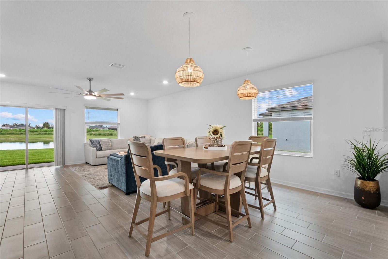 10032 Last Light Gln Property Photo 11