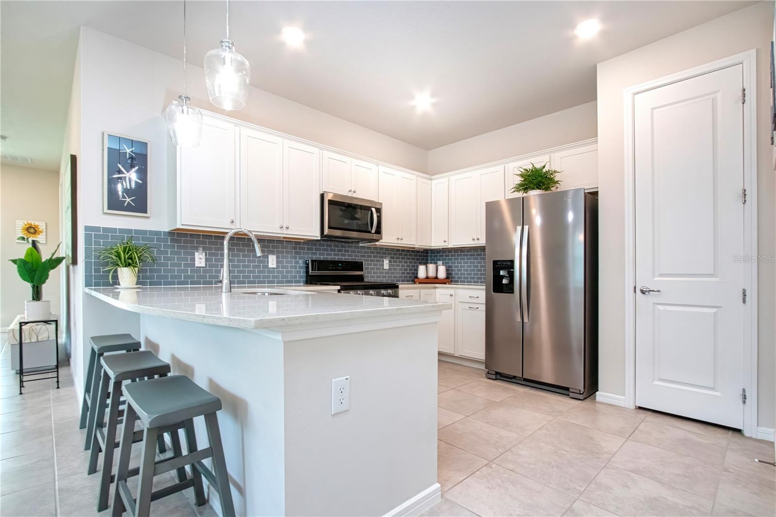 8427 Ocean Tides Cv Property Photo 4