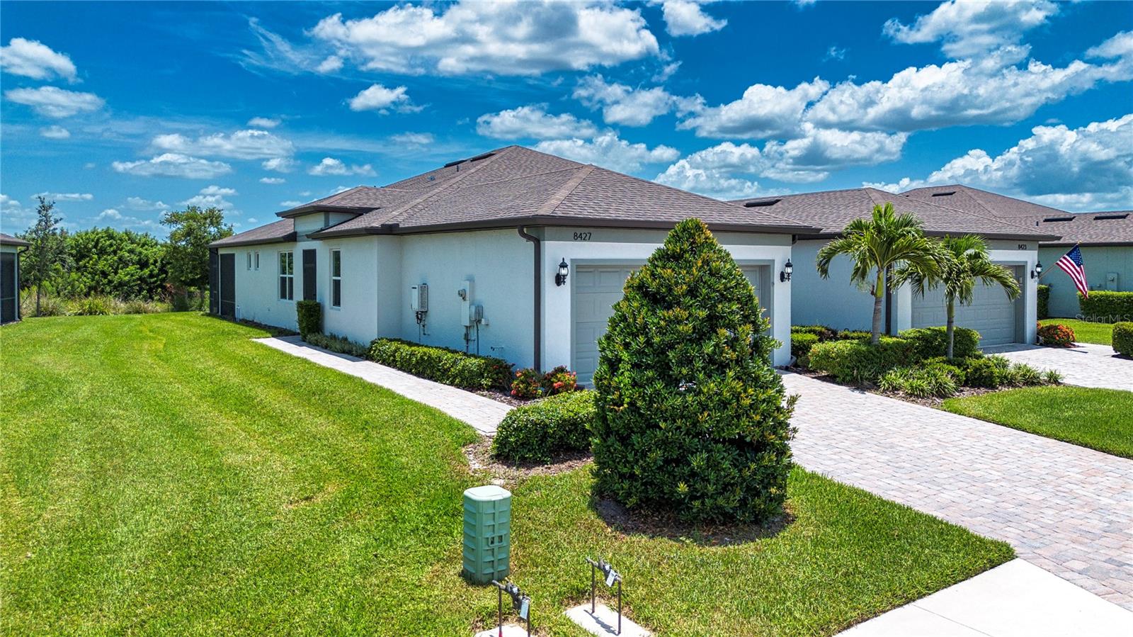 8427 Ocean Tides Cv Property Photo 8