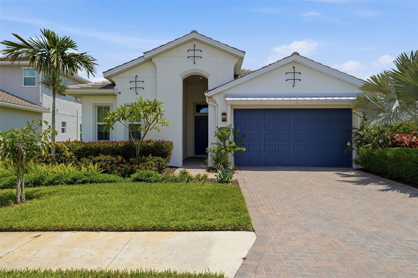 7857 REDONDA LOOP Property Photo 1