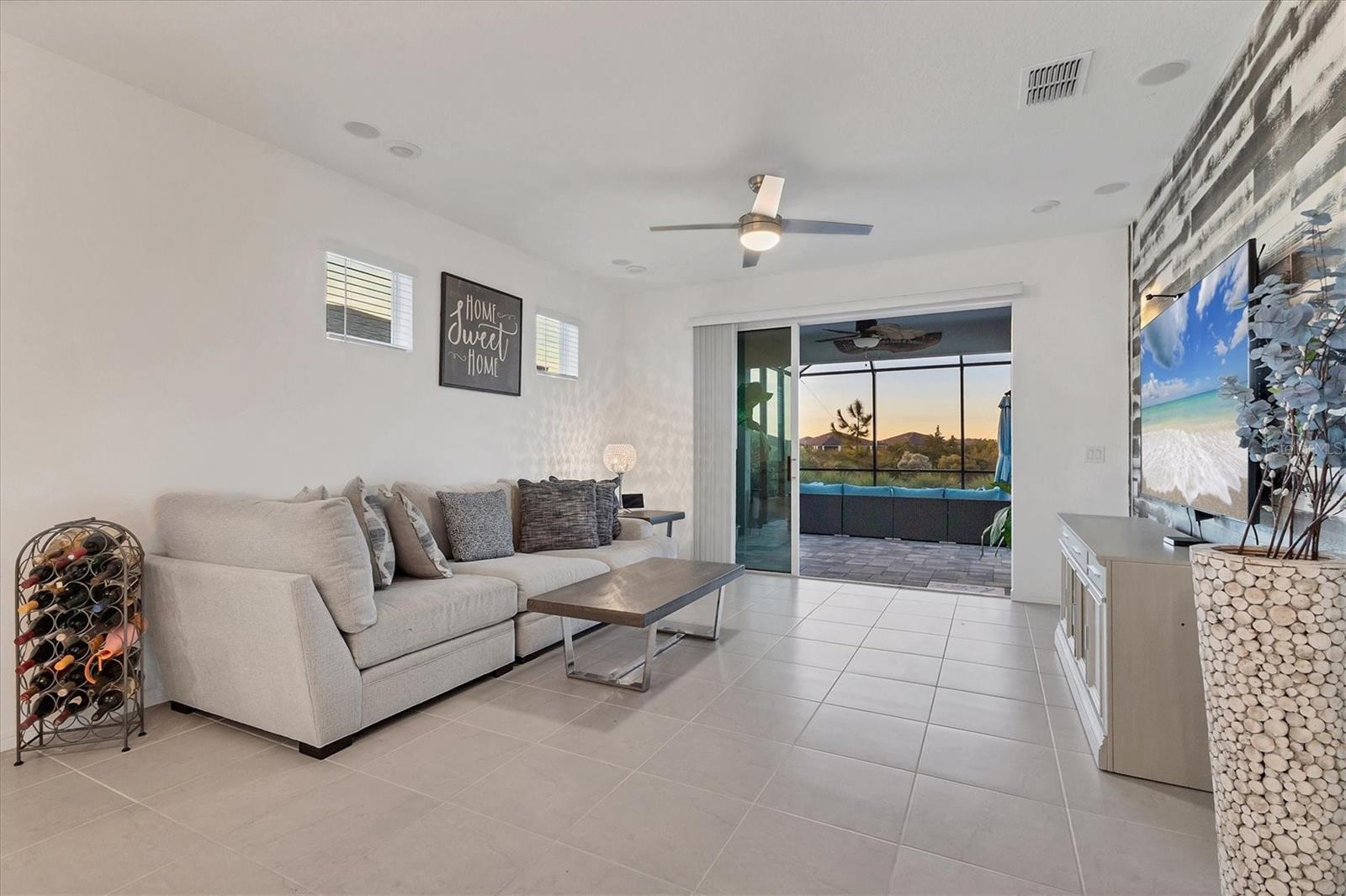 10661 Spring Tide Way Property Photo 15