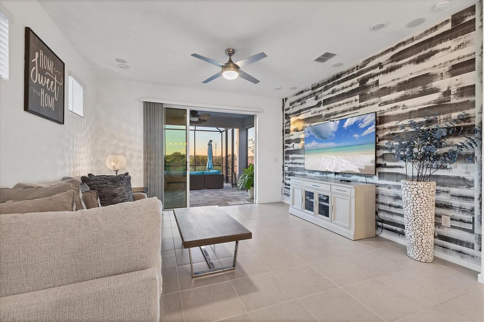 10661 Spring Tide Way Property Photo 16