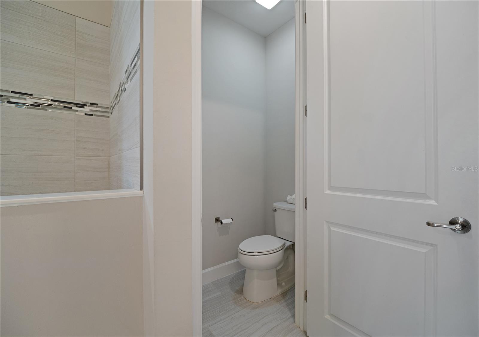 17057 Pine Lily Ln Property Photo 10